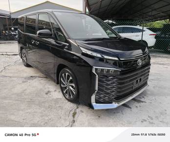 2022 Toyota Voxy S-Z