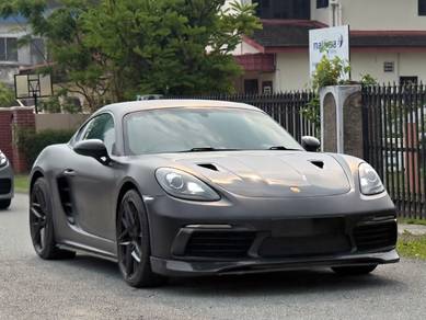 Porsche 718 CAYMAN in Johor Bahru, JHR