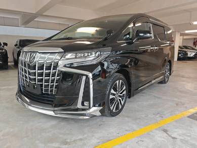 Toyota Alphard SC in Desa Petaling, KUL