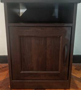 Songesand Bedside Table