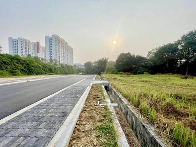 Residential Land in Semenyih, SGR