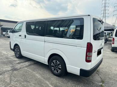 2020 Toyota Hiace 
