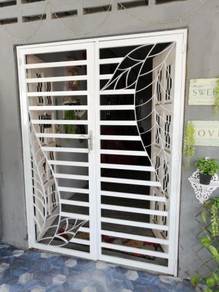 Grill Pintu 2 panel
