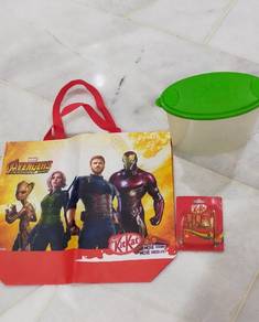 KitKat Collectibles