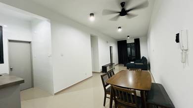 Service Residence For Rent in The Louvre @ Country Heights