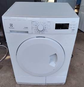 mesin ELECTROLUX 7KG dryer