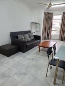 Condominium For Sale in Endah Regal