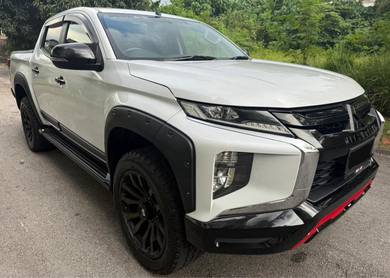 Mitsubishi Triton VGT PREMIUM in Cheras, KUL