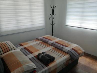 Aqil Homestay Rumah Teres Beserta Wifi