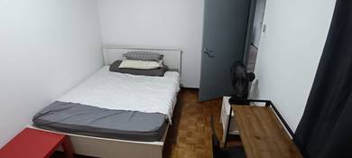 Condominium For Rent in Endah Villa