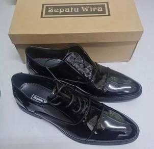 Kasut Sepatu wira tudm