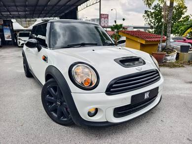 Mini Cooper in Kajang, SGR