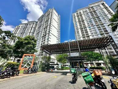 Condominium For Sale in Suasana Lumayan