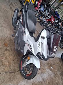 Honda ADV 160