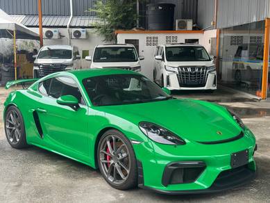 Porsche Cayman GT4 718 GT4 in Old Klang Road, KUL