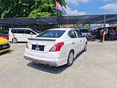 Nissan Almera E in Batu Pahat, JHR