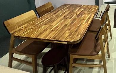 PREMIUM SOLID Wood Dining Table 4-Seater