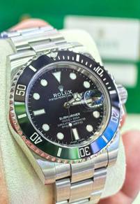 Pre-Owned Rolex Ceramic Submariner Date 116610 Ful