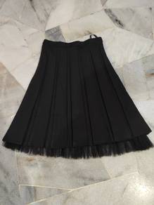 Black skrit