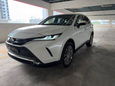 Toyota Harrier Z in Desa Petaling, KUL