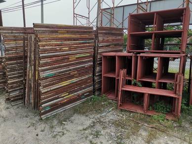 Steel Scaffoldings & Accessories