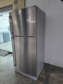 Electrolux 2 Door Fridge Peti ais 522Lt