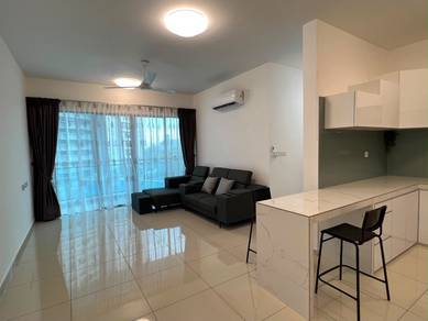 Condominium For Rent in Waterside Residence