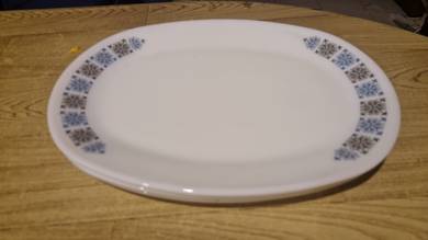 Pyrex Chelsea Oval Serving Plate