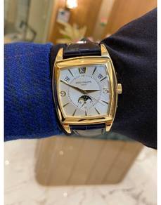 Patek Philippe Gondolo Ref 5135j Annual Calendar