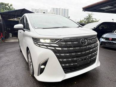 Toyota Alphard Z in KL City, KUL