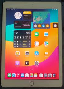 iPad 6th Gen 9.7-Inch