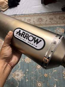exhaust gs800
