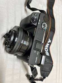 Sony A6300   Zeiss 16-70mm F4