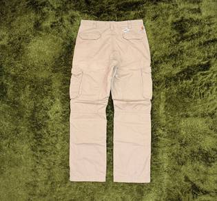 Carhartt Cargo sz 32.:)..