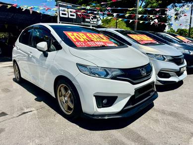2014 Honda Jazz V