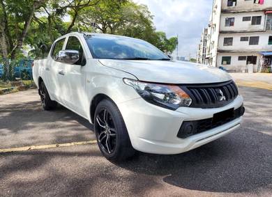 Mitsubishi Triton LITE in Ampang, SGR
