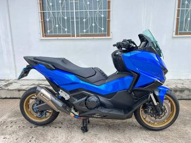 Honda Forza 250