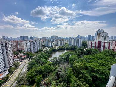 Condominium For Sale in Suasana Lumayan