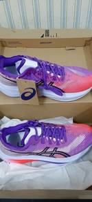 Asics Megablast