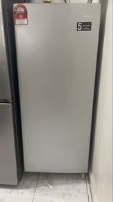 Peti Ais Midea 1 Pintu