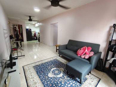 Apartment For Sale in Pangsapuri Damai (Subang Bestari)