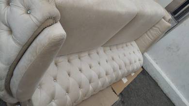 sofa chesterfiled 