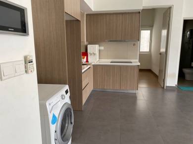 Service Residence For Sale in Sentrio Pandan