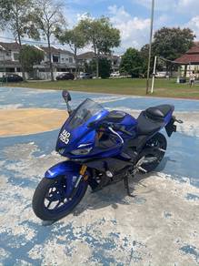 Yamaha R25