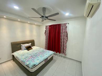 Condominium For Rent in Ivory Residence