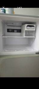 Hitachi fridge 