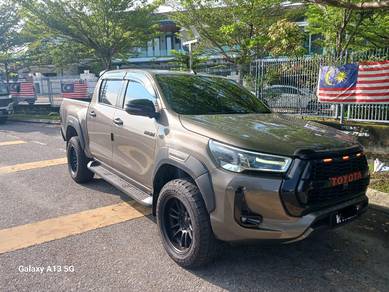 Toyota Hilux V in City Centre, KUL