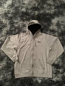 Under Armour Sweater