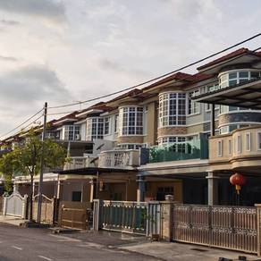 2.5-storey Terraced House For Sale in Nibong Tebal,PNG