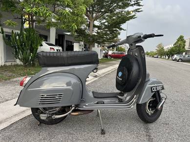 Vespa Super 150